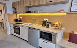 Bee Apartments, Nikiana, Lefkada