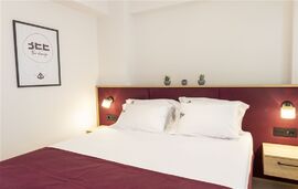 Bee Apartments, Nikiana, Lefkada