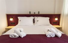 Bee Apartments, Nikiana, Lefkada