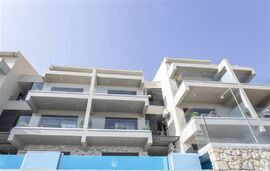 Bee Apartments, Nikiana, Lefkada