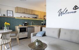 Bee Apartments, Nikiana, Lefkada