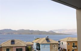 Bee Apartments, Nikiana, Lefkada