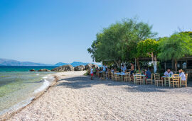 Bee Apartments, Nikiana, Lefkada