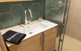 Bee Apartments, Nikiana, Lefkada