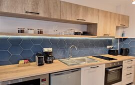 Bee Apartments, Nikiana, Lefkada