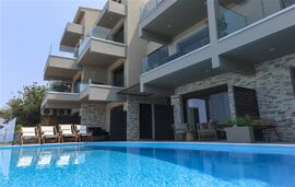 Bee Apartments, Nikiana, Lefkada