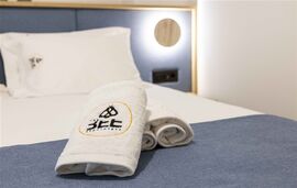 Bee Apartments, Nikiana, Lefkada