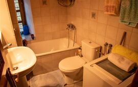 Lucia’s Traditional Home, Arnaia, Kassandra