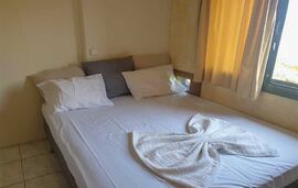 Jamaica View Apartments, Vourvourou, Sithonia, 5 Bed Apartment, Diaporos