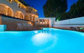 Neikos Luxury Suites, Hanioti, Kassandra