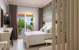 Neikos Luxury Suites, Hanioti, Kassandra