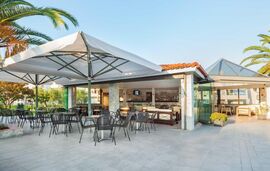 Iris Hotel, Siviri, Kassandra