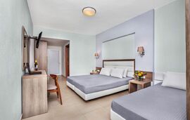 Iris Hotel, Siviri, Kassandra