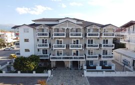 Bemyguest Comfort Zefyros Hotel, Neoi Poroi, Pieria