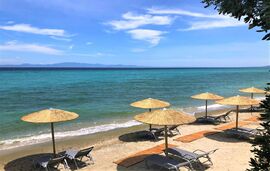 Avatel Eco Lodge Rooms & Suites, Kriopigi, Kassandra