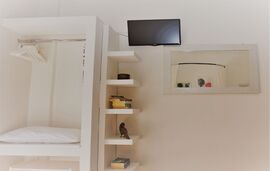 Katerina Pansion, Ouranoupolis, Athos