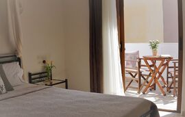 Katerina Pansion, Ouranoupolis, Athos