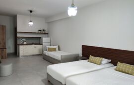 Katerina Pansion, Ouranoupolis, Athos