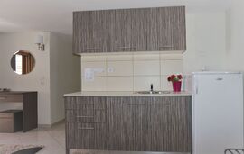 Katerina Pansion, Ouranoupolis, Athos