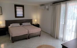 Katerina Pansion, Ouranoupolis, Athos