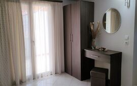 Katerina Pansion, Ouranoupolis, Athos