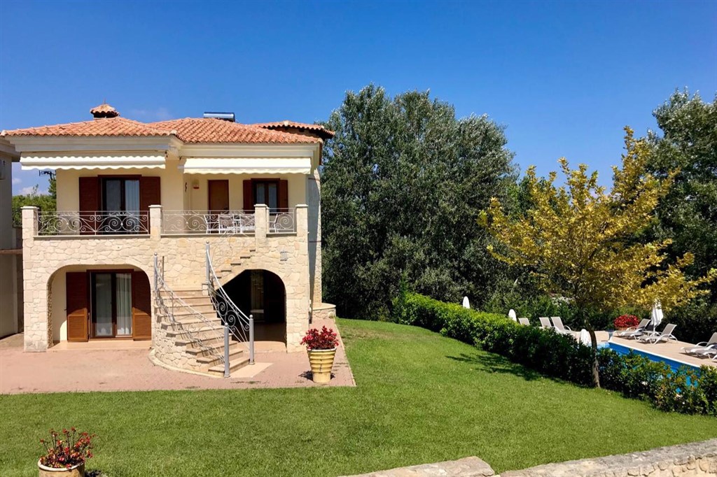 Elani Marias Villa Kassandra 3