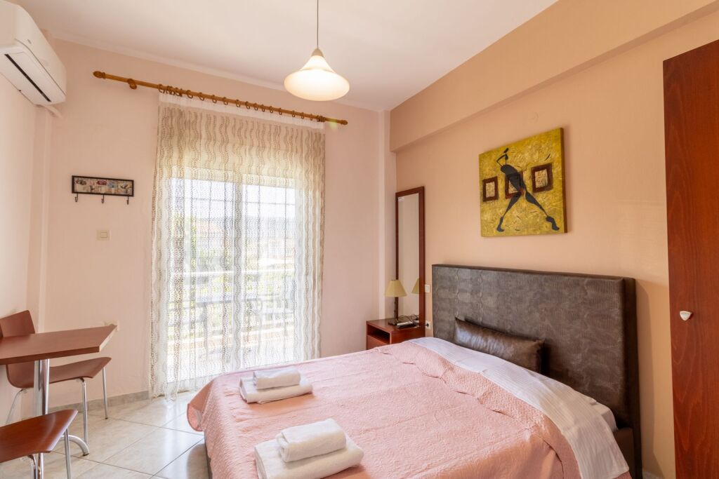 Iliadis House, Sarti, Sithonia, 2 Bed Studio No. 11