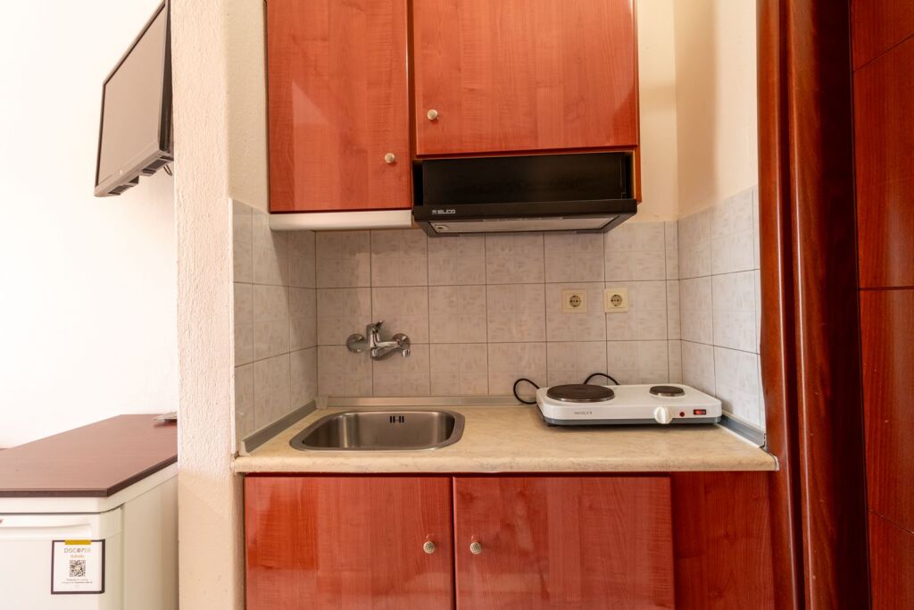 Iliadis House, Sarti, Sithonia, 3 Bed Studio No. 12