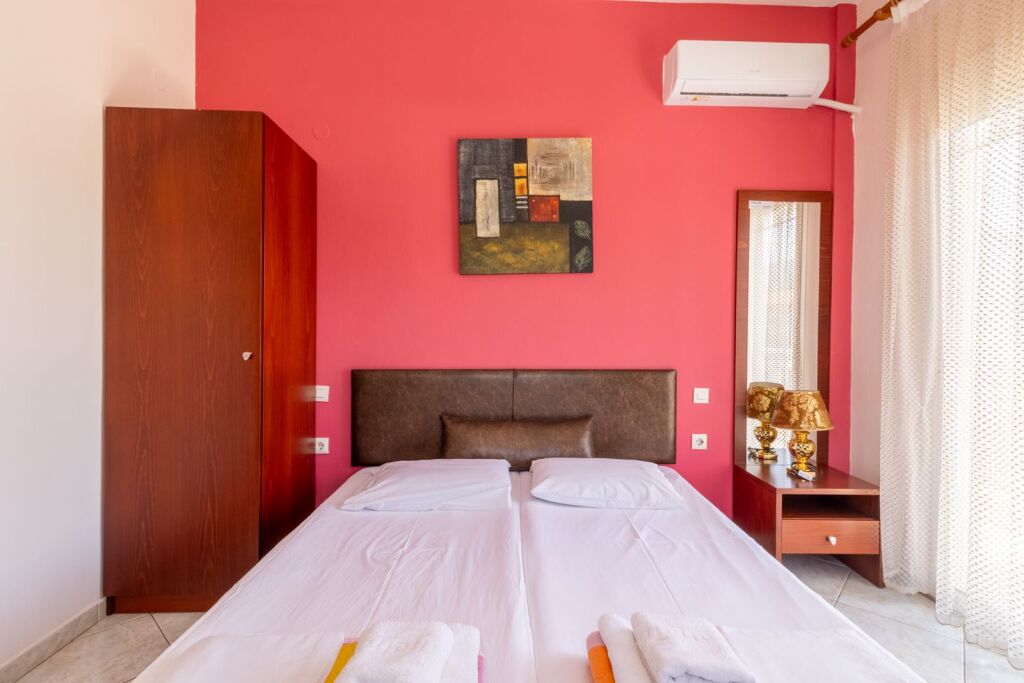 Iliadis House, Sarti, Sithonia, 2 Bed Studio No. 14