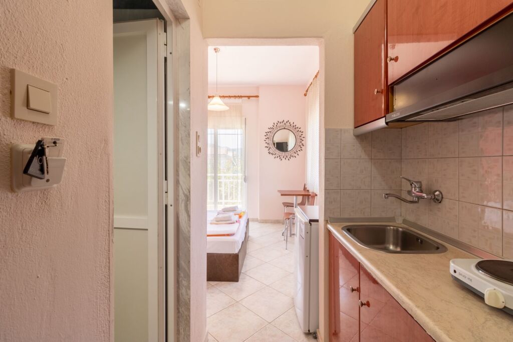 Iliadis House, Sarti, Sithonia, 2 Bed Studio No. 14