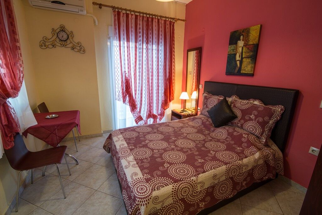 Iliadis House, Sarti, Sithonia, 2 Bed Studio No. 6