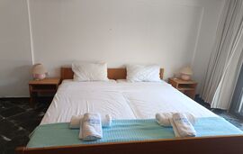Salonikiou Beach Deluxe Apartments, Salonikiou, Sithonia
