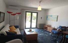 Salonikiou Beach Deluxe Apartments, Salonikiou, Sithonia