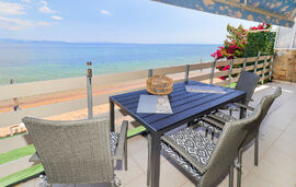 Poseidon Sea Front House, Nea Potidea, Kassandra