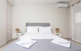 Jena House, Chrisiida, Corfu