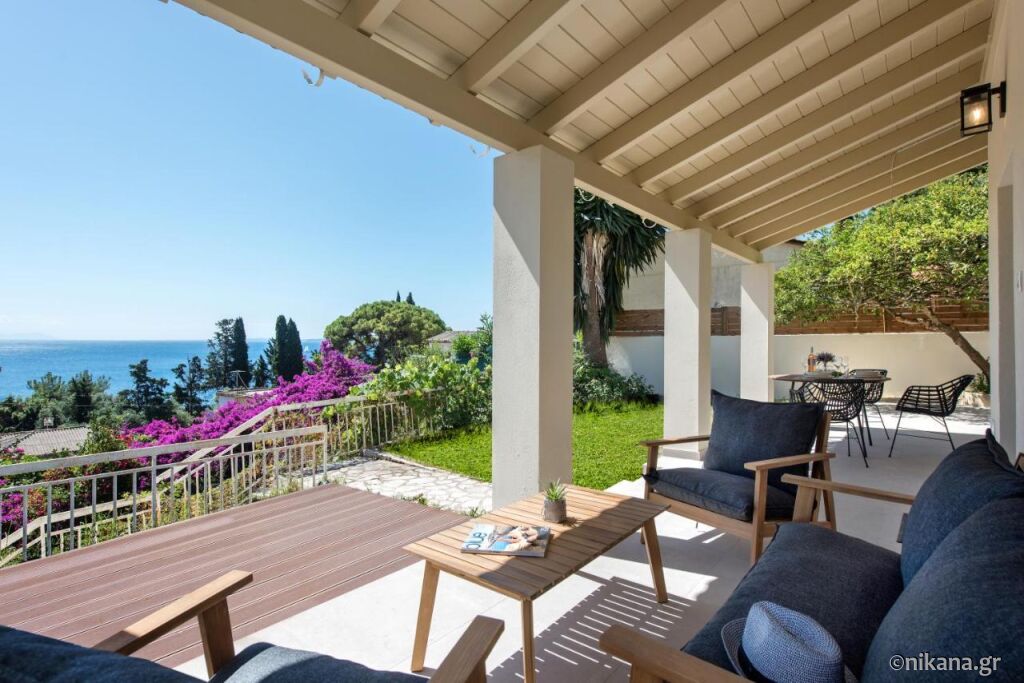 Okeanos Villa by Anita Holiday Homes, Perama, Corfu