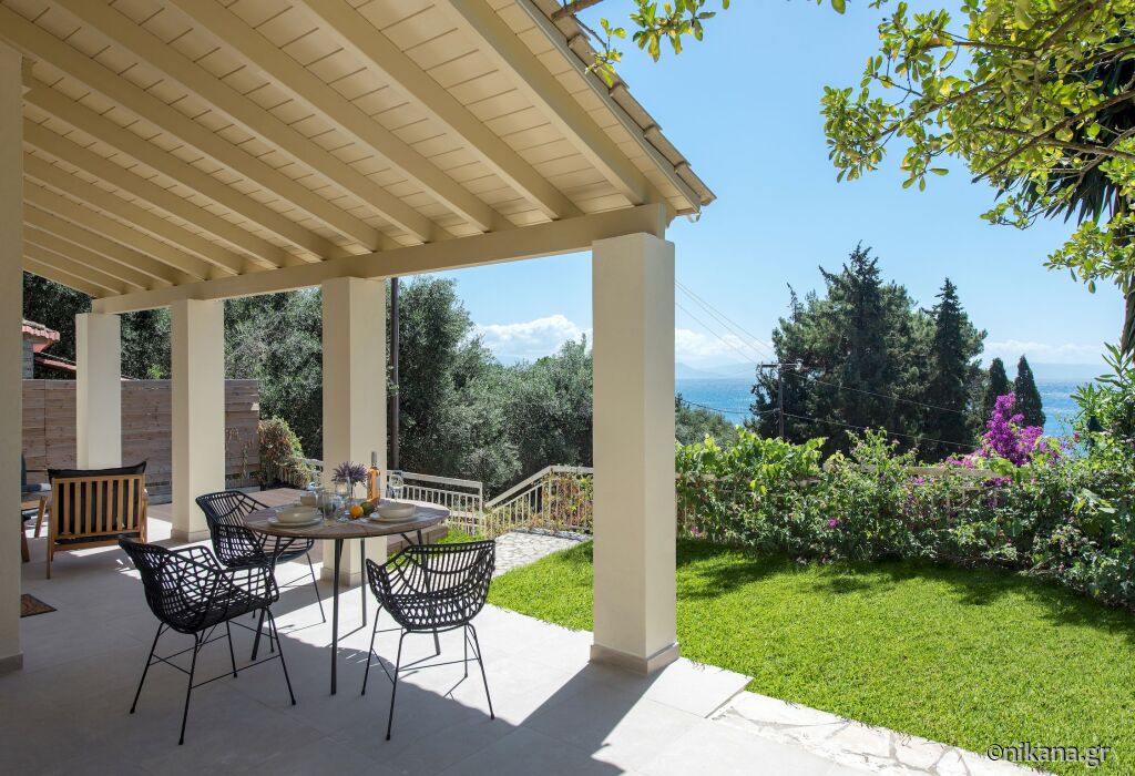 Okeanos Villa by Anita Holiday Homes, Perama, Corfu