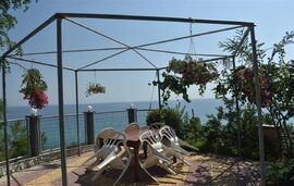 Thanasis Studios, Trypiti, Thassos