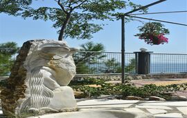 Thanasis Studios, Trypiti, Thassos