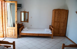 Thanasis Studios, Trypiti, Thassos