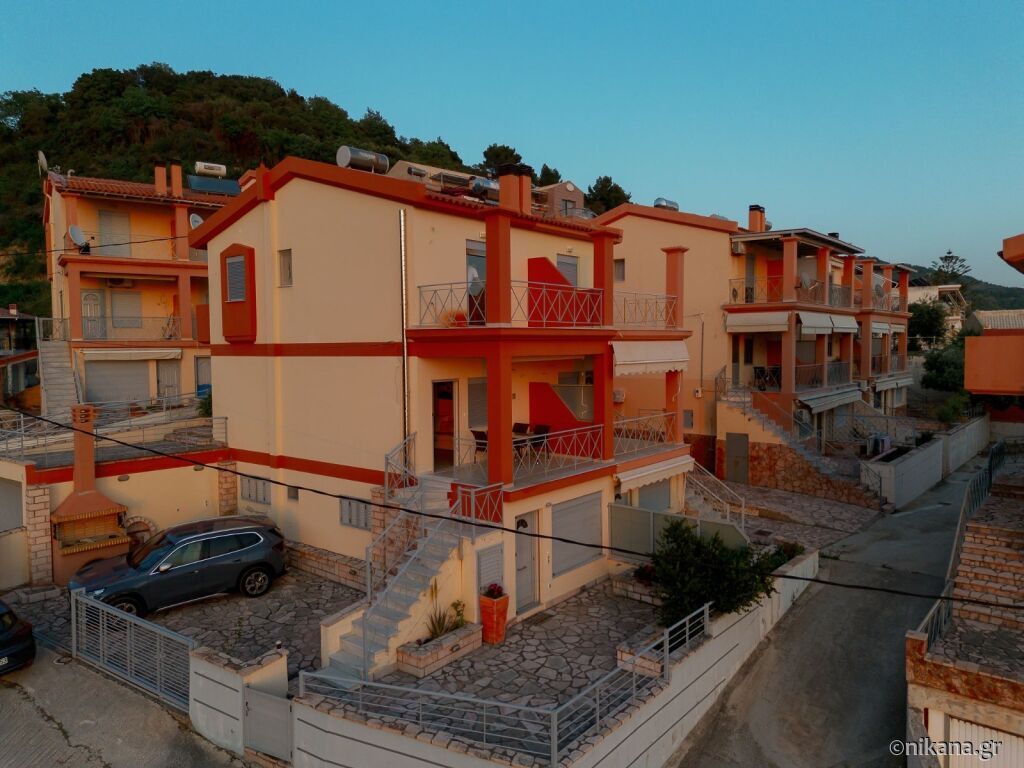 Sunny Siarbas Apartments, Vrahos, Epirus