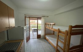 Kaliopi Villa, Nikiti, Sithonia, 4 Bed Apartment, No. 3