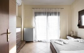 Captain's Maisonettes, Nikiti, Sithonia