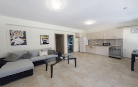 Calm In The Center By Infinity Apartment, Nea Kallikratia, Kassandra