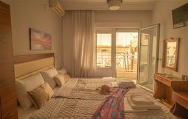 Lucky Rooms, Potos, Thassos, 3 Bed Studio, No.3