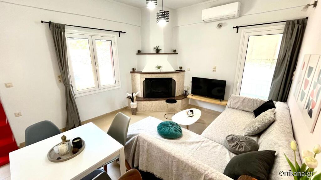 Τequila Sunrise Apartment, Agios Petros, Lefkada