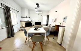 Τequila Sunrise Apartment, Agios Petros, Lefkada