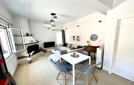 Τequila Sunrise Apartment, Agios Petros, Lefkada