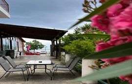 Stella’s Petit Atelier Studio, Psakoudia, Sithonia