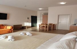 Perdika Resort, Perdika, Epirus